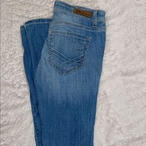 Women’s jeans.